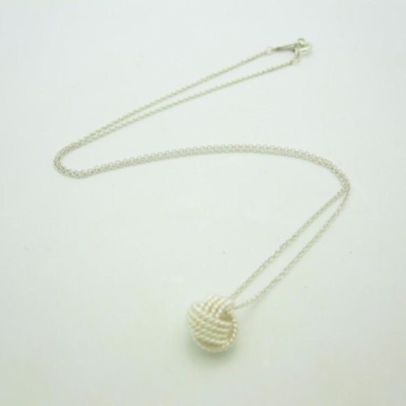 LIKE NEW!!!  Authentic Tiffany & Co. Silver Somerset Mesh Knot Necklace… - Picture 4 of 4